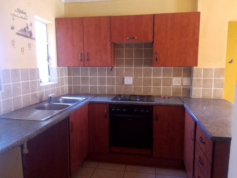 To Let 2 Bedroom Property for Rent in Meredale Gauteng