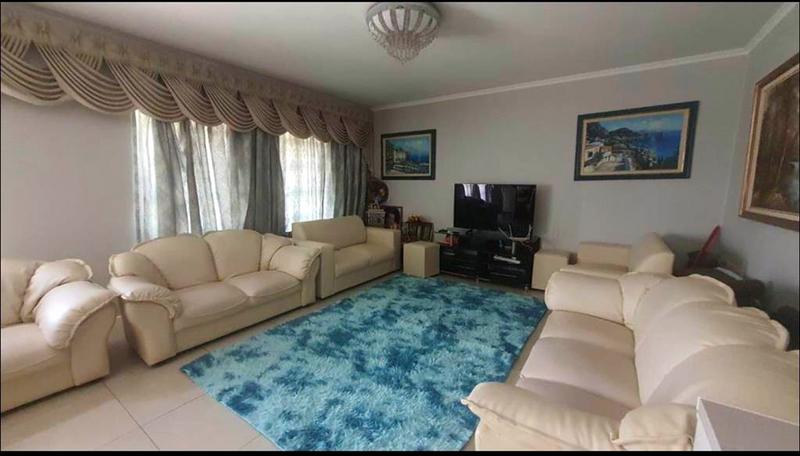 To Let 3 Bedroom Property for Rent in Blue Hills Gauteng