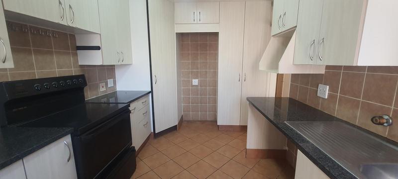 To Let 3 Bedroom Property for Rent in Ferndale Gauteng