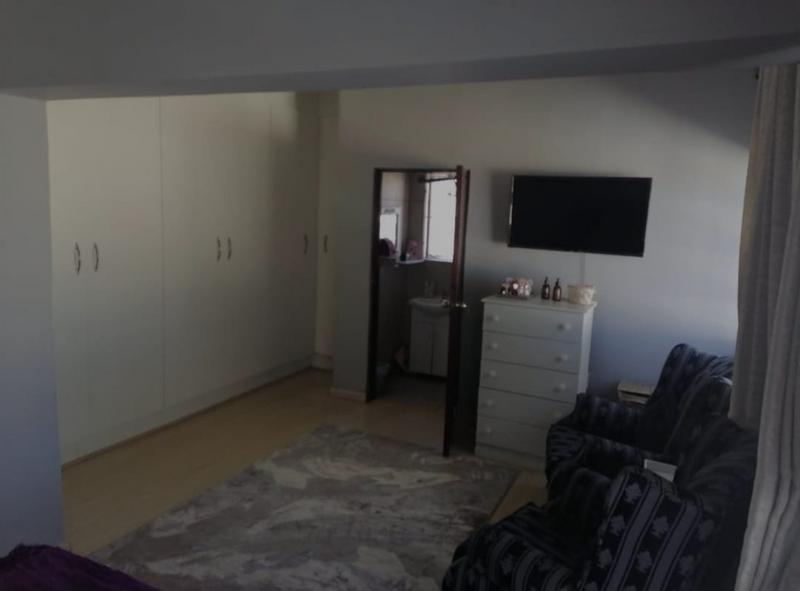 3 Bedroom Property for Sale in Crosby Gauteng