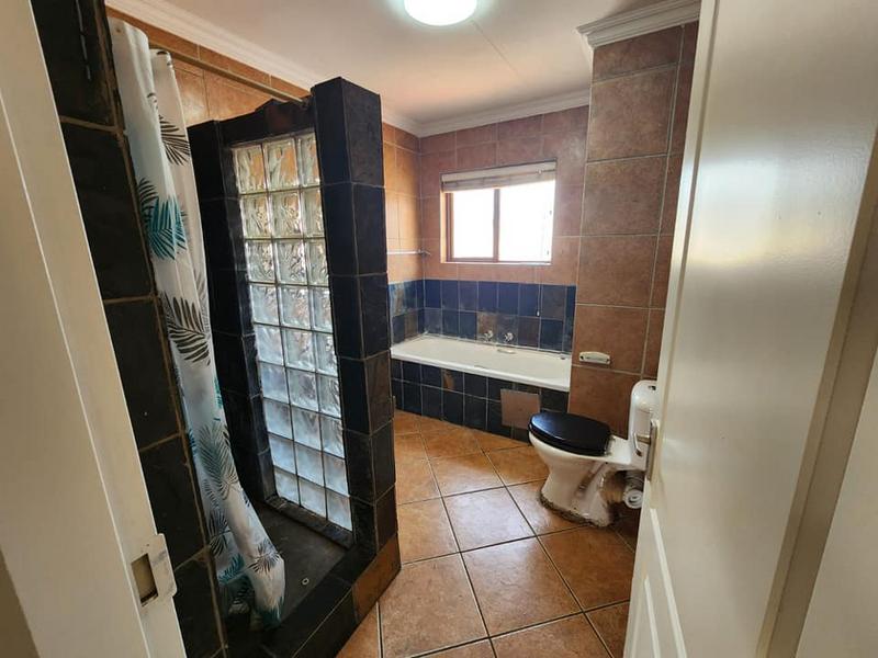 To Let 1 Bedroom Property for Rent in Northwold Gauteng