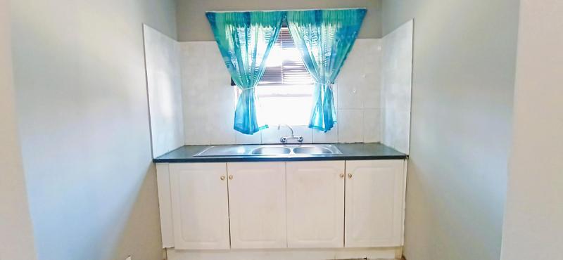 5 Bedroom Property for Sale in Moreleta Park Gauteng