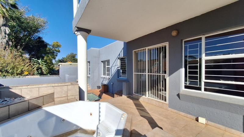 4 Bedroom Property for Sale in Moreleta Park Gauteng