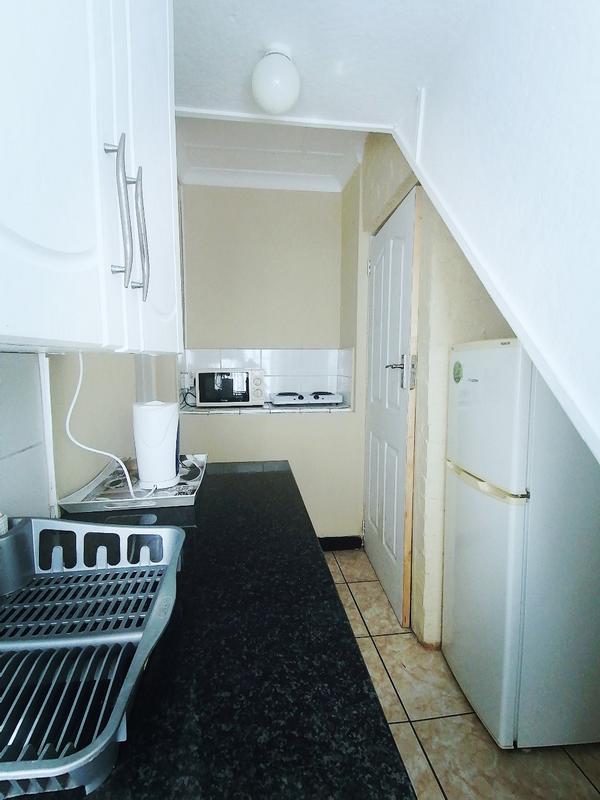 To Let 1 Bedroom Property for Rent in Bramley Gauteng