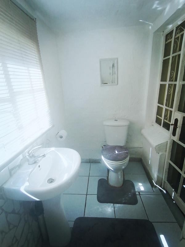 To Let 1 Bedroom Property for Rent in Bramley Gauteng