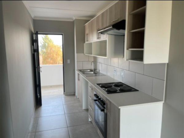 To Let 2 Bedroom Property for Rent in Glen Marais Gauteng