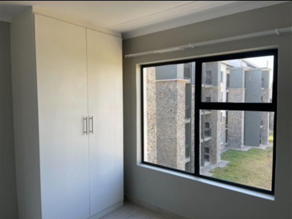 To Let 2 Bedroom Property for Rent in Glen Marais Gauteng