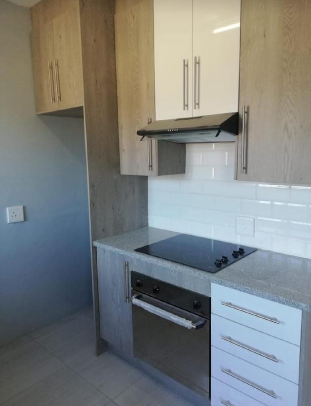 To Let 2 Bedroom Property for Rent in Van Riebeeck Park Gauteng