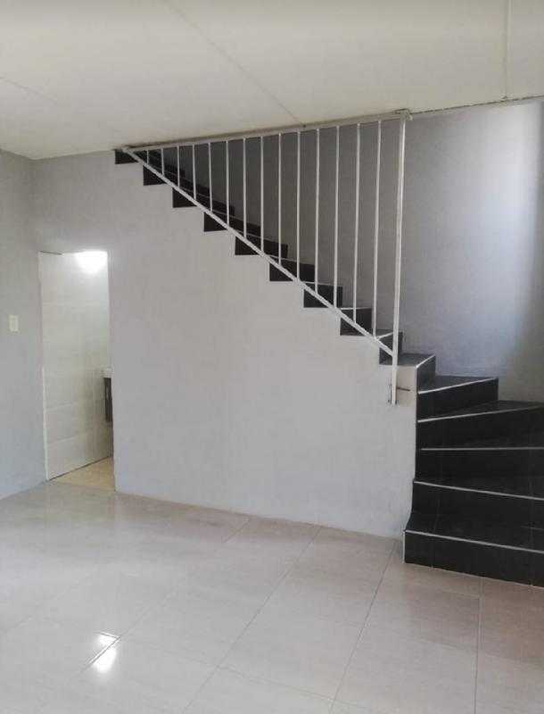 To Let 2 Bedroom Property for Rent in Van Riebeeck Park Gauteng