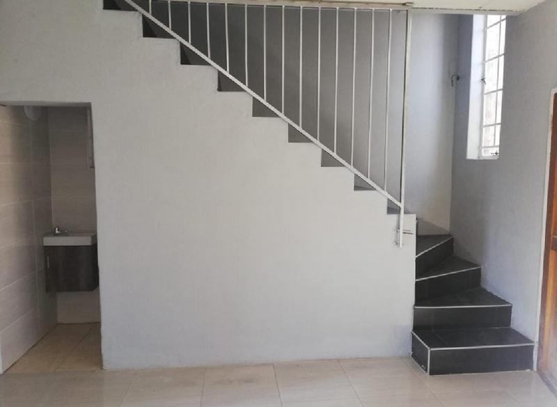 To Let 2 Bedroom Property for Rent in Van Riebeeck Park Gauteng