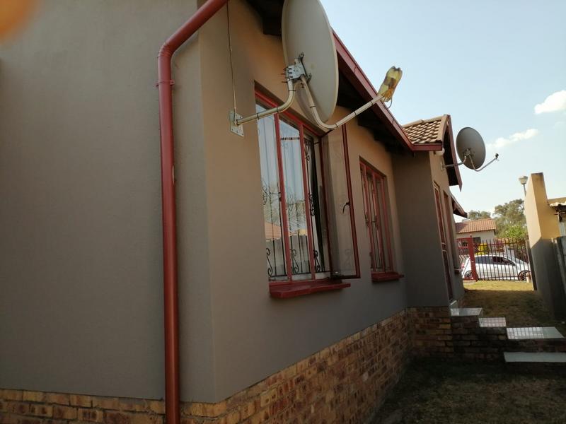 3 Bedroom Property for Sale in Olievenhoutbosch Gauteng