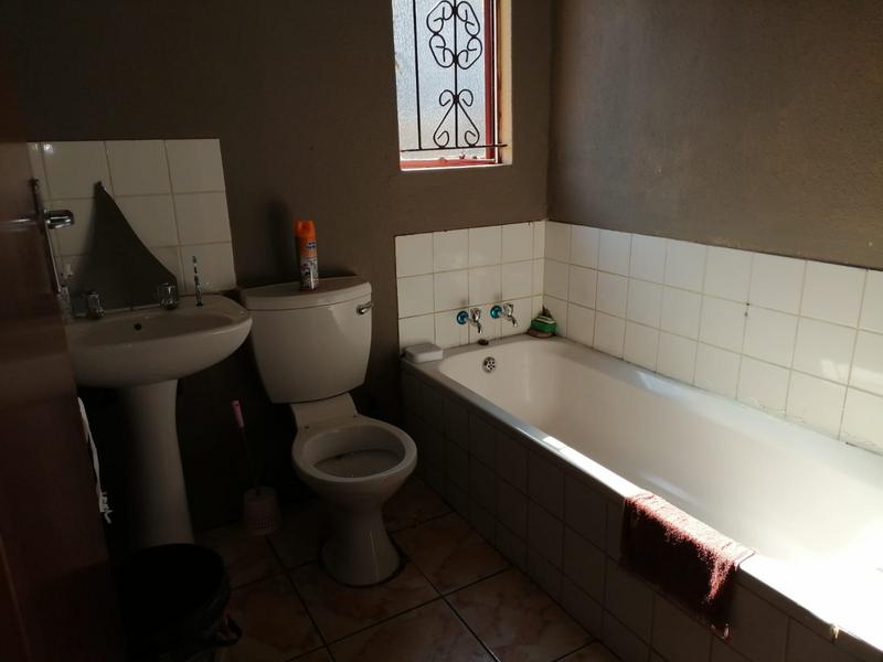 3 Bedroom Property for Sale in Olievenhoutbosch Gauteng