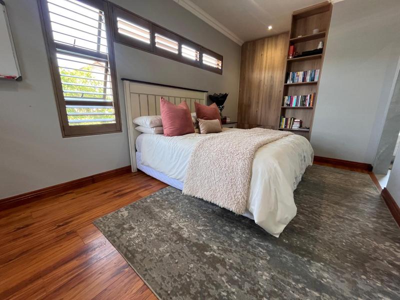 5 Bedroom Property for Sale in Stone River Estate Gauteng