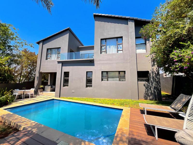 5 Bedroom Property for Sale in Stone River Estate Gauteng