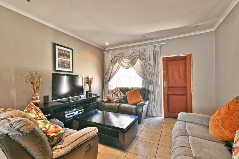 3 Bedroom Property for Sale in Brackenhurst Gauteng