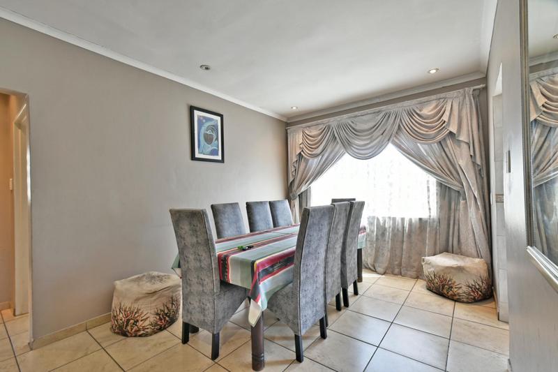 3 Bedroom Property for Sale in Brackenhurst Gauteng