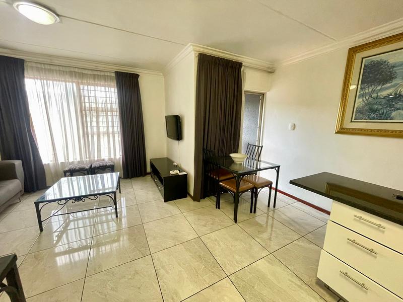 To Let 1 Bedroom Property for Rent in Sandown Gauteng