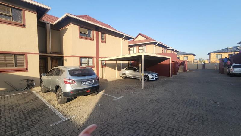 3 Bedroom Property for Sale in New Market Gauteng