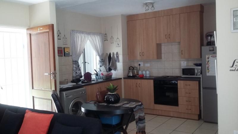 To Let 1 Bedroom Property for Rent in Eldo Lakes Estate Gauteng