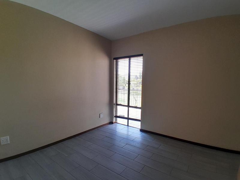 To Let 2 Bedroom Property for Rent in Eldo Lakes Estate Gauteng