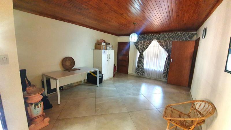 4 Bedroom Property for Sale in Amandasig Gauteng