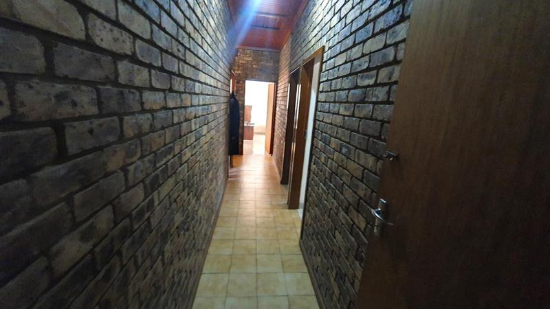 4 Bedroom Property for Sale in Amandasig Gauteng