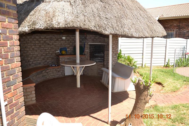 3 Bedroom Property for Sale in Petersfield Gauteng