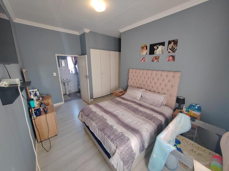 3 Bedroom Property for Sale in Dorandia Gauteng