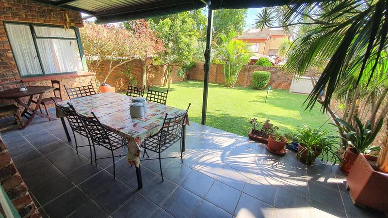 3 Bedroom Property for Sale in Florauna Gauteng