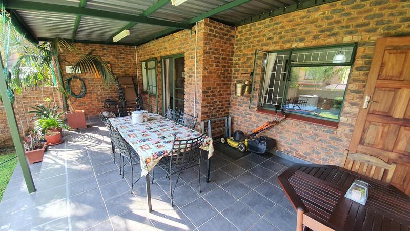 3 Bedroom Property for Sale in Florauna Gauteng