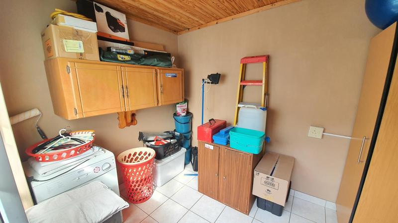 3 Bedroom Property for Sale in Florauna Gauteng