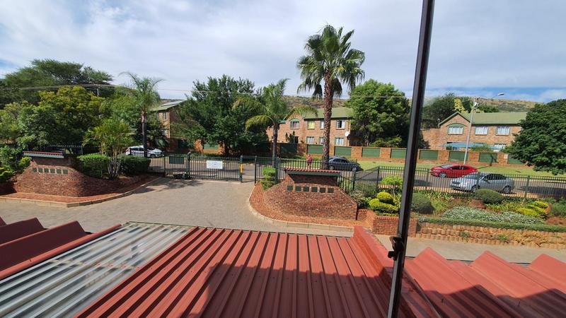 3 Bedroom Property for Sale in Florauna Gauteng