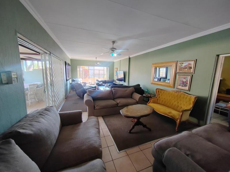 4 Bedroom Property for Sale in Florauna Gauteng