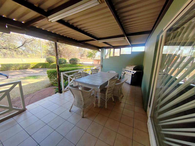 4 Bedroom Property for Sale in Florauna Gauteng