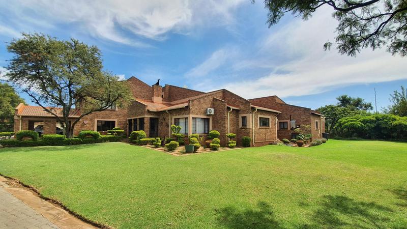 9 Bedroom Property for Sale in Heatherdale AH Gauteng