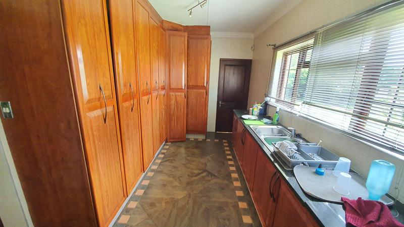 9 Bedroom Property for Sale in Heatherdale AH Gauteng