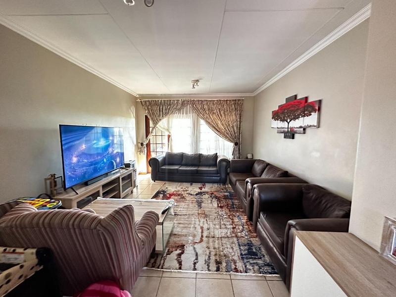 2 Bedroom Property for Sale in Heatherview Gauteng