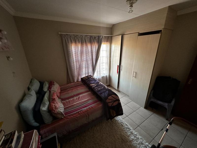 2 Bedroom Property for Sale in Heatherview Gauteng