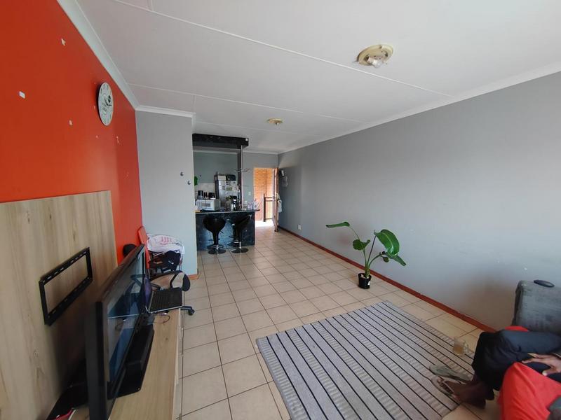 1 Bedroom Property for Sale in Karenpark Gauteng