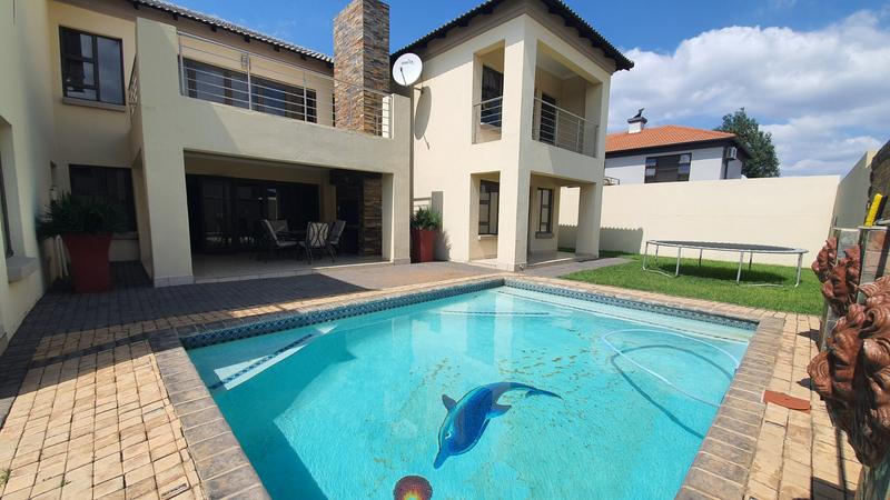 4 Bedroom Property for Sale in Montana Tuine Gauteng