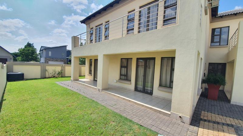 4 Bedroom Property for Sale in Montana Tuine Gauteng