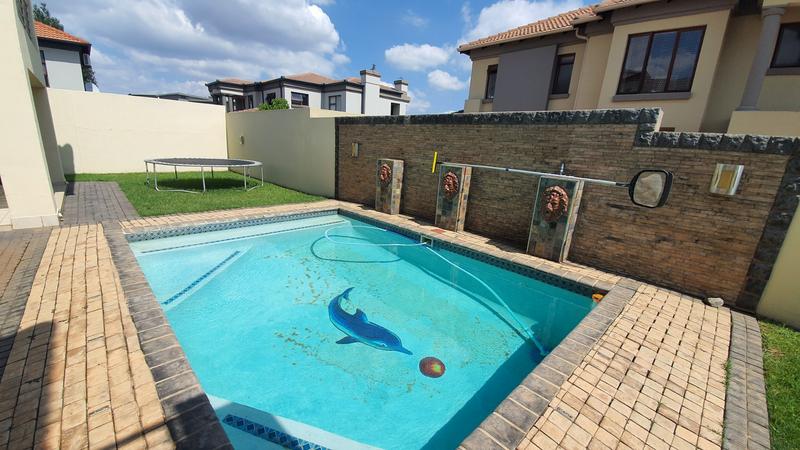 4 Bedroom Property for Sale in Montana Tuine Gauteng