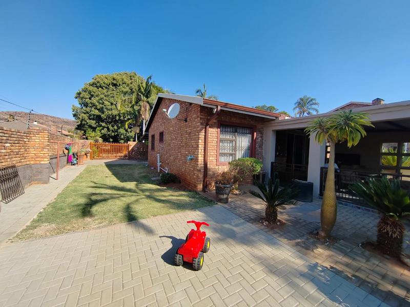 3 Bedroom Property for Sale in Ninapark Gauteng