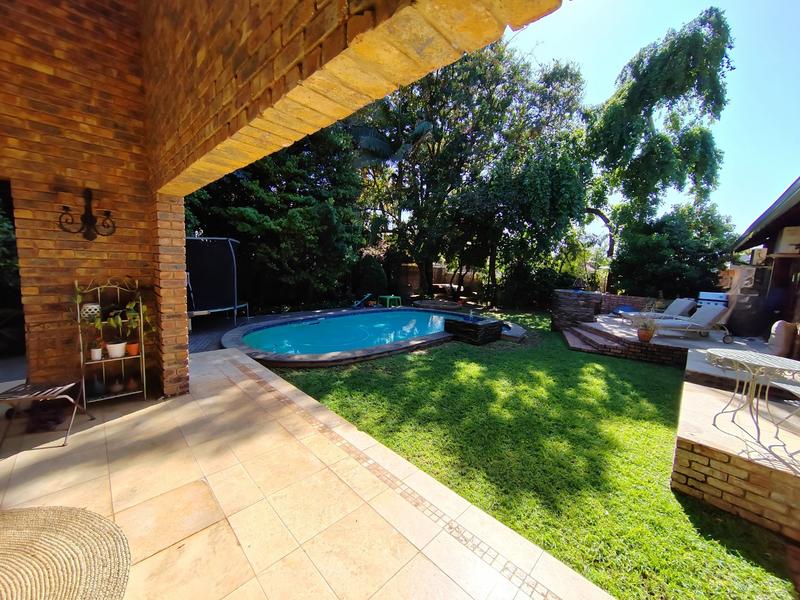 4 Bedroom Property for Sale in Ninapark Gauteng