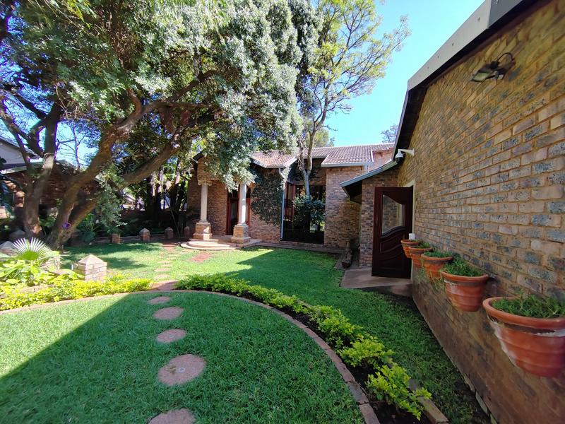 4 Bedroom Property for Sale in Ninapark Gauteng