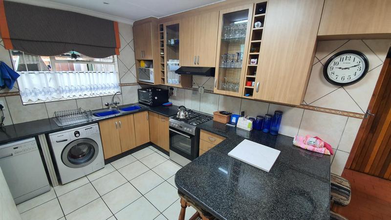 3 Bedroom Property for Sale in Pretoria North Gauteng