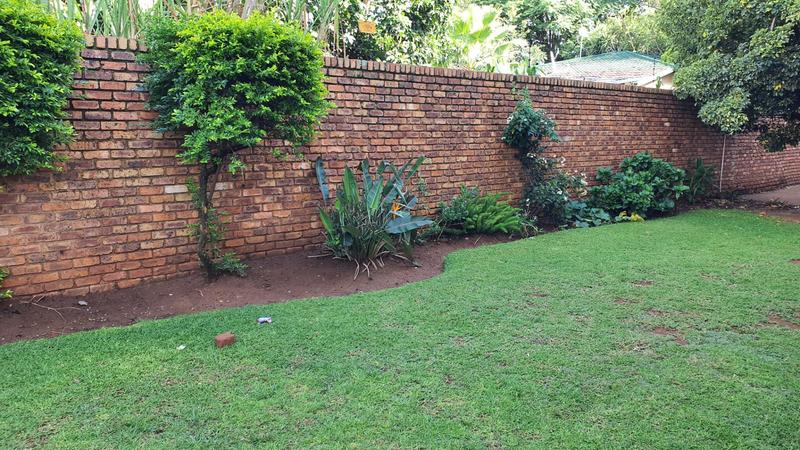 2 Bedroom Property for Sale in Pretoria North Gauteng