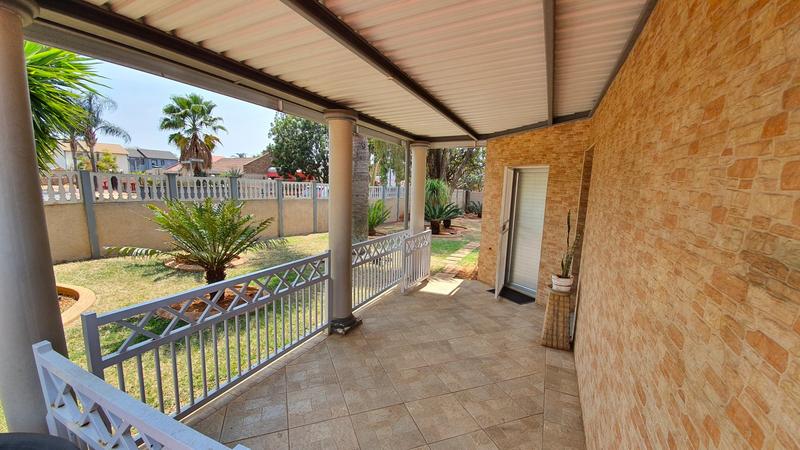 3 Bedroom Property for Sale in The Orchards Gauteng