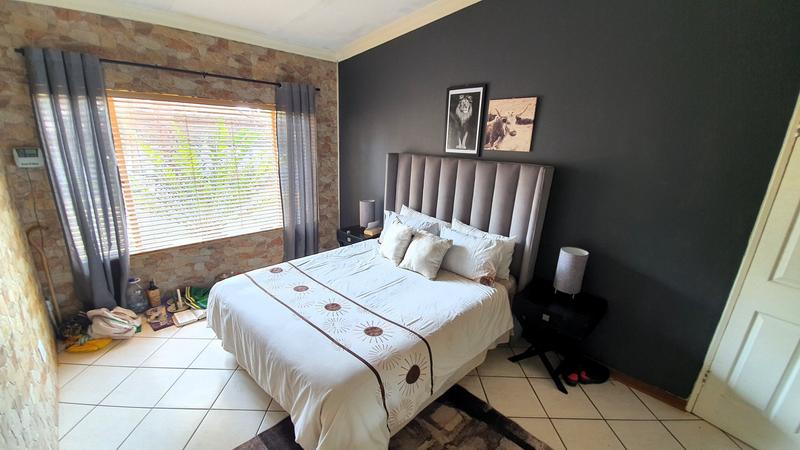 3 Bedroom Property for Sale in The Orchards Gauteng