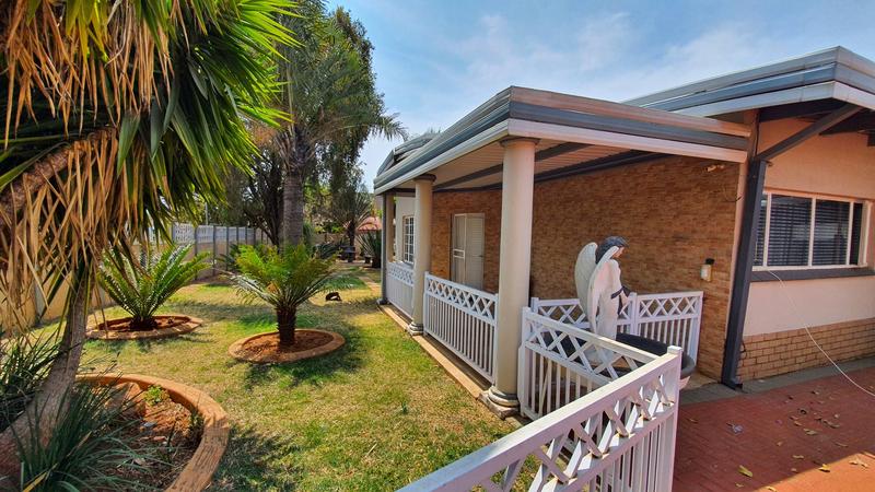 3 Bedroom Property for Sale in The Orchards Gauteng